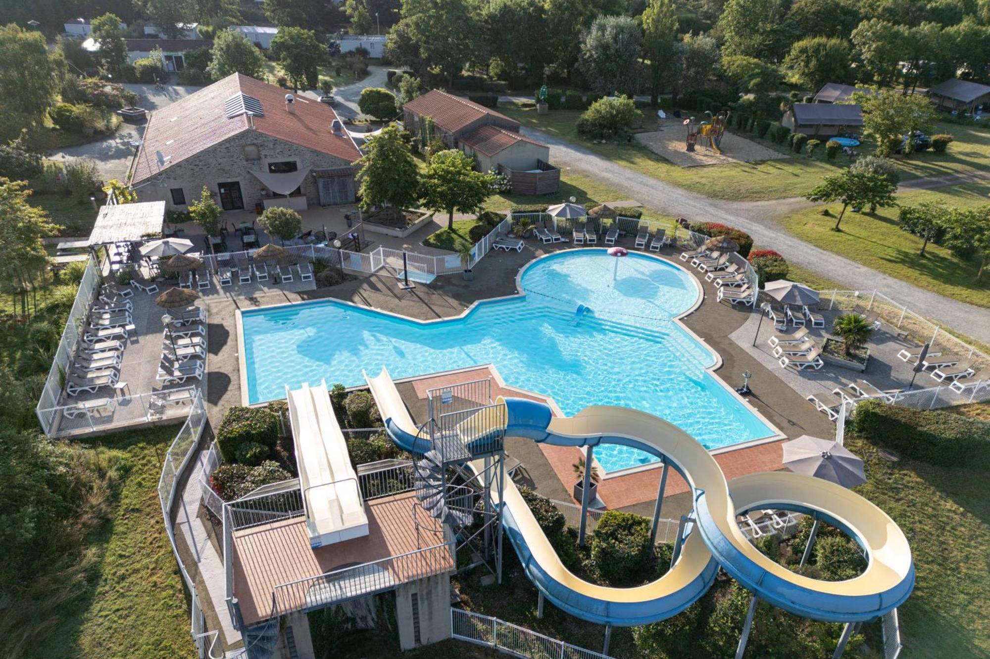 Camping Rcn La Ferme Du Latois Coex Екстер'єр фото